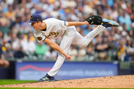 Misiorowski continues Cy Young push
